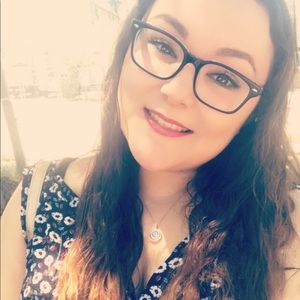 Meet your Posher, Yulissa